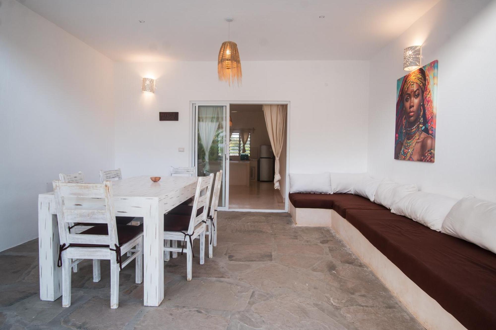 Rafiki Tamu Residential Resort Ватаму Екстериор снимка