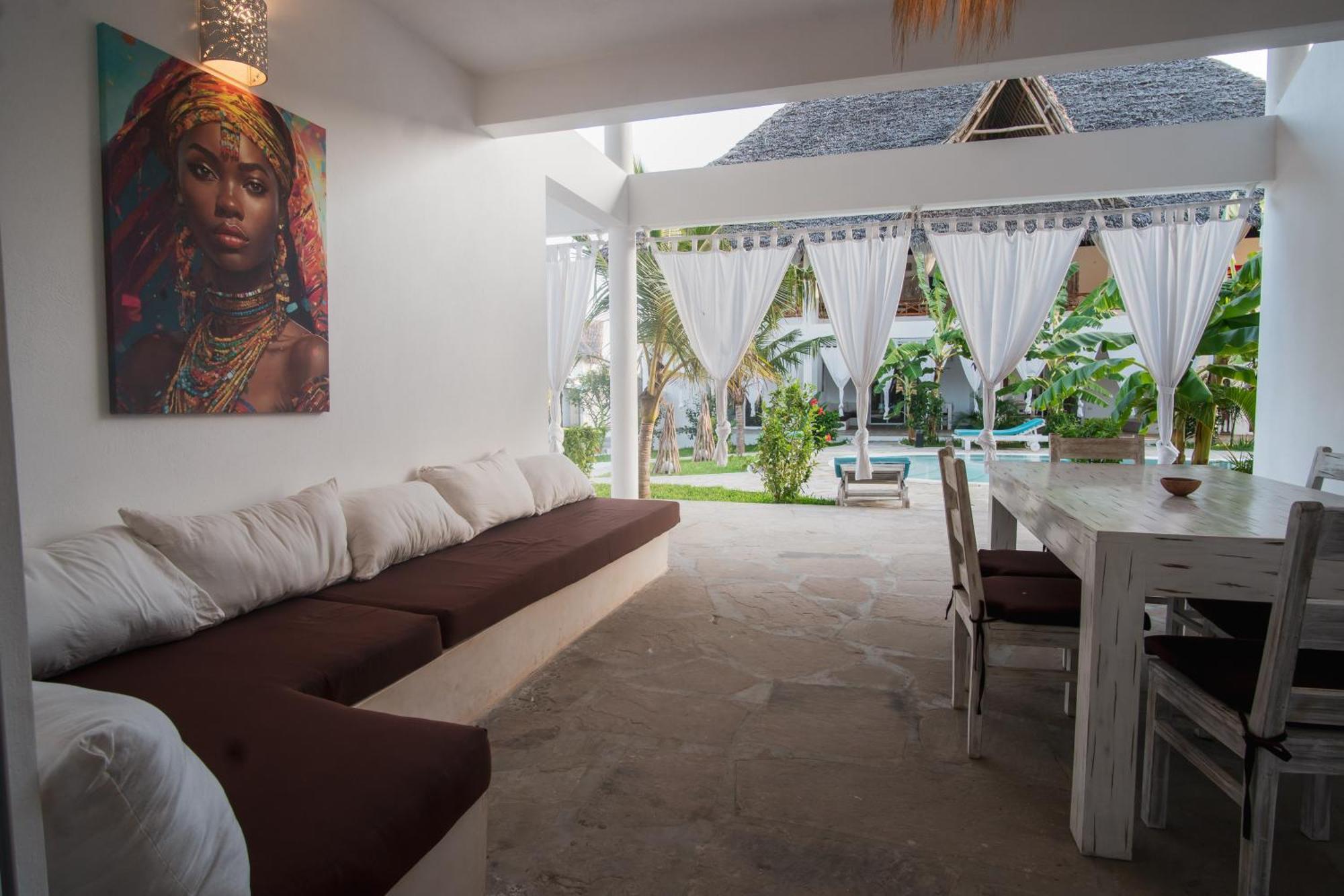 Rafiki Tamu Residential Resort Ватаму Екстериор снимка