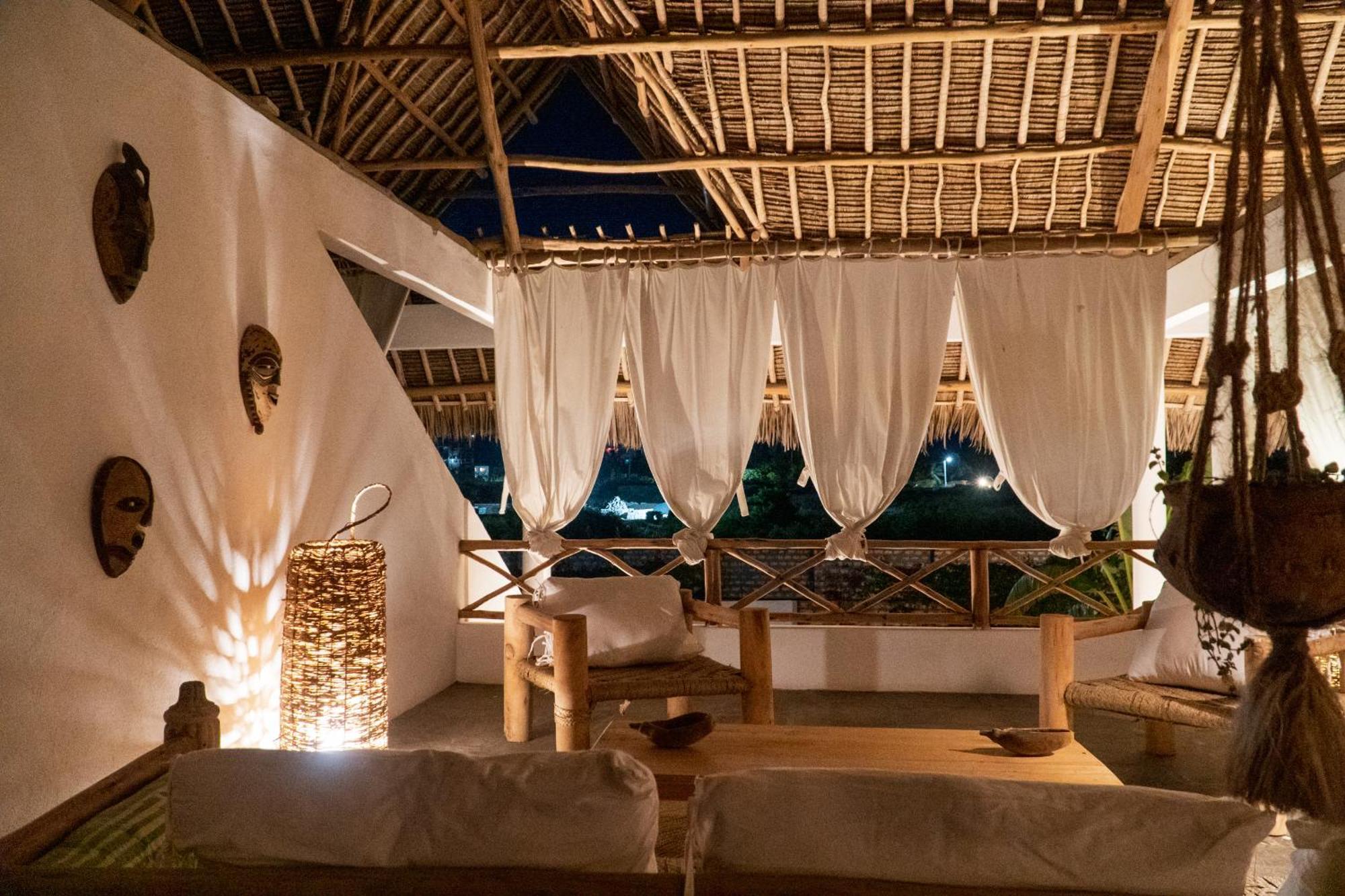 Rafiki Tamu Residential Resort Ватаму Екстериор снимка