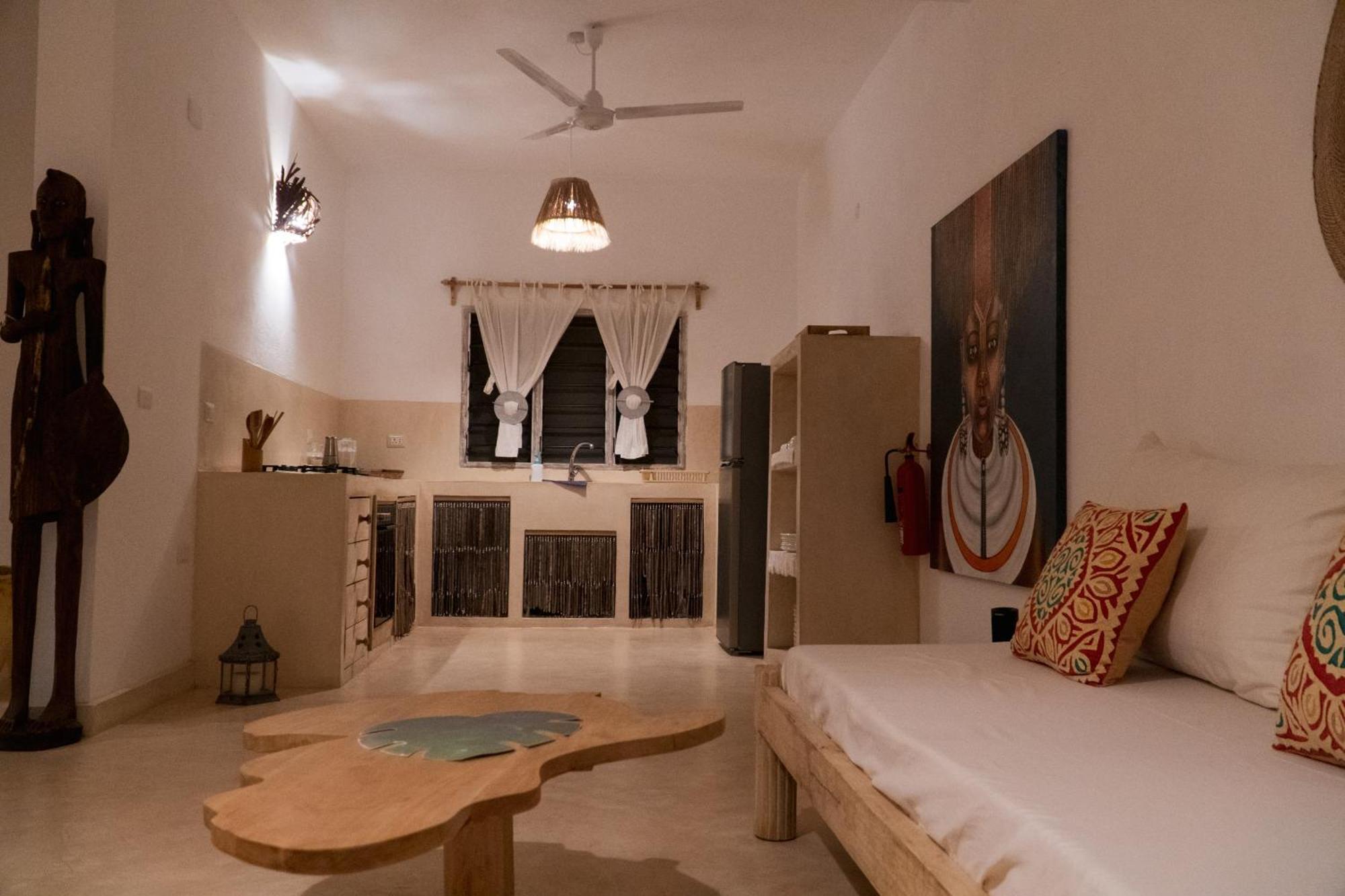 Rafiki Tamu Residential Resort Ватаму Екстериор снимка
