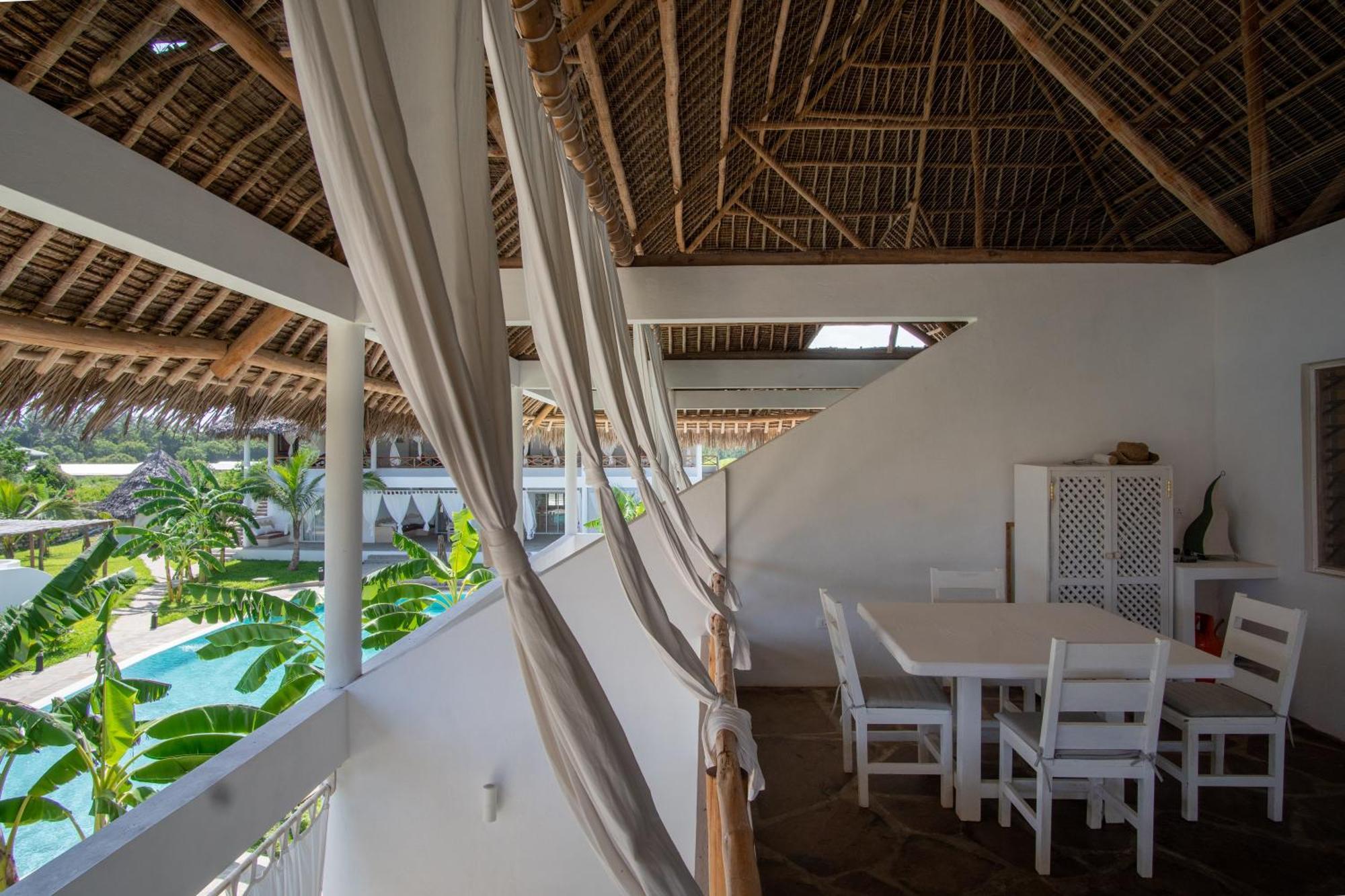 Rafiki Tamu Residential Resort Ватаму Екстериор снимка