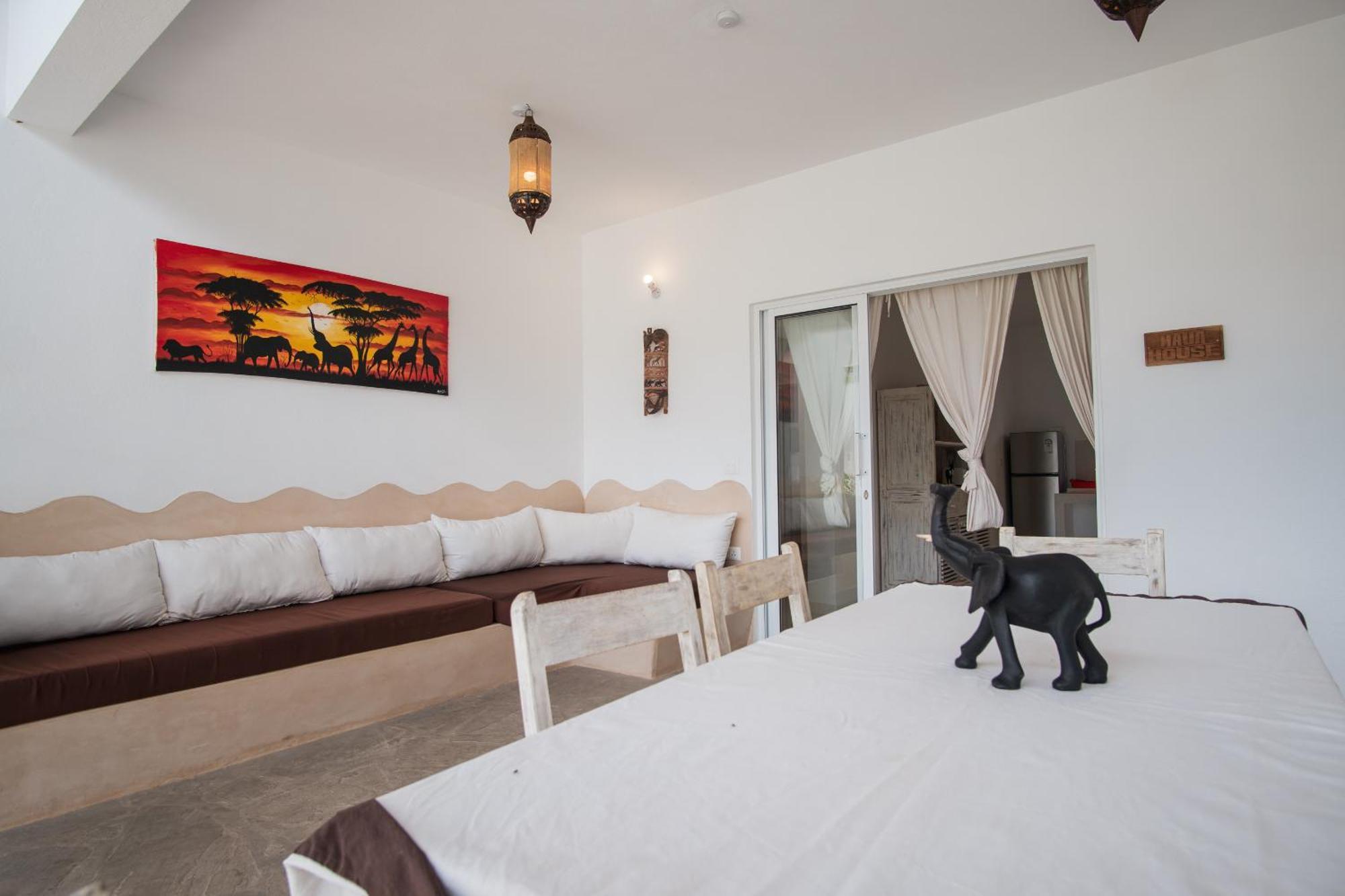 Rafiki Tamu Residential Resort Ватаму Екстериор снимка