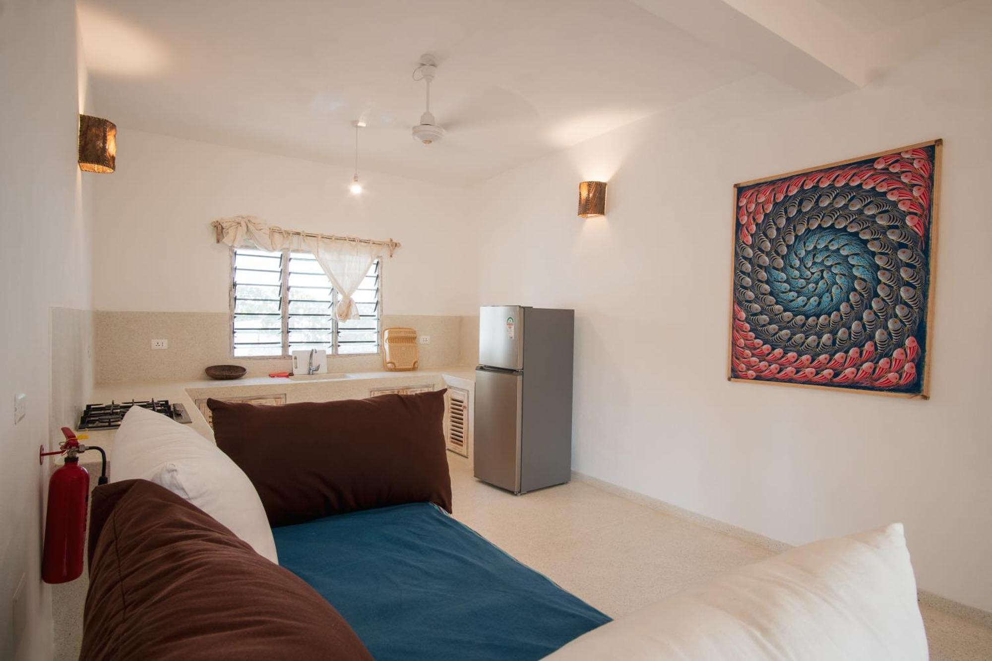Rafiki Tamu Residential Resort Ватаму Екстериор снимка
